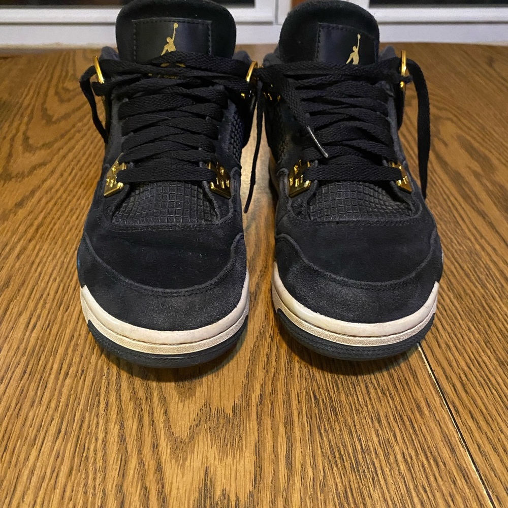 Jordan Royals Retro size 5